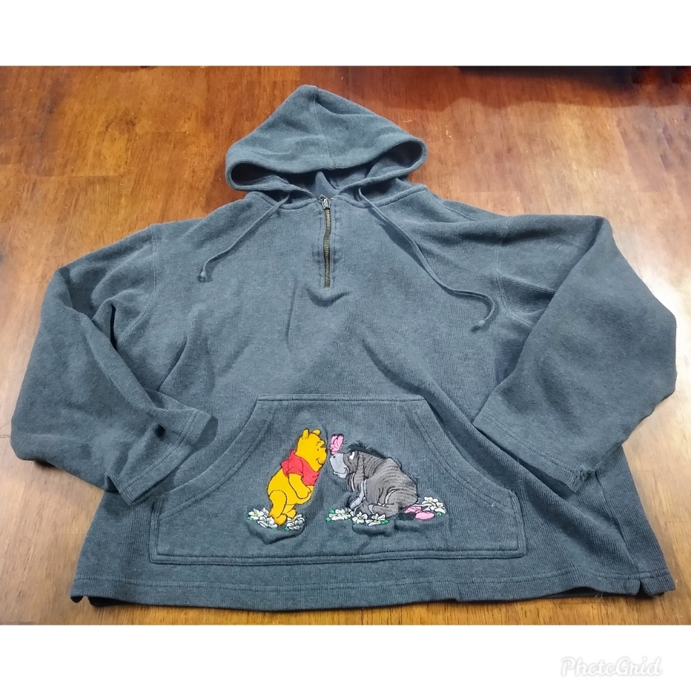 Disney Winnie the Pooh Crop hoodie Women's medium